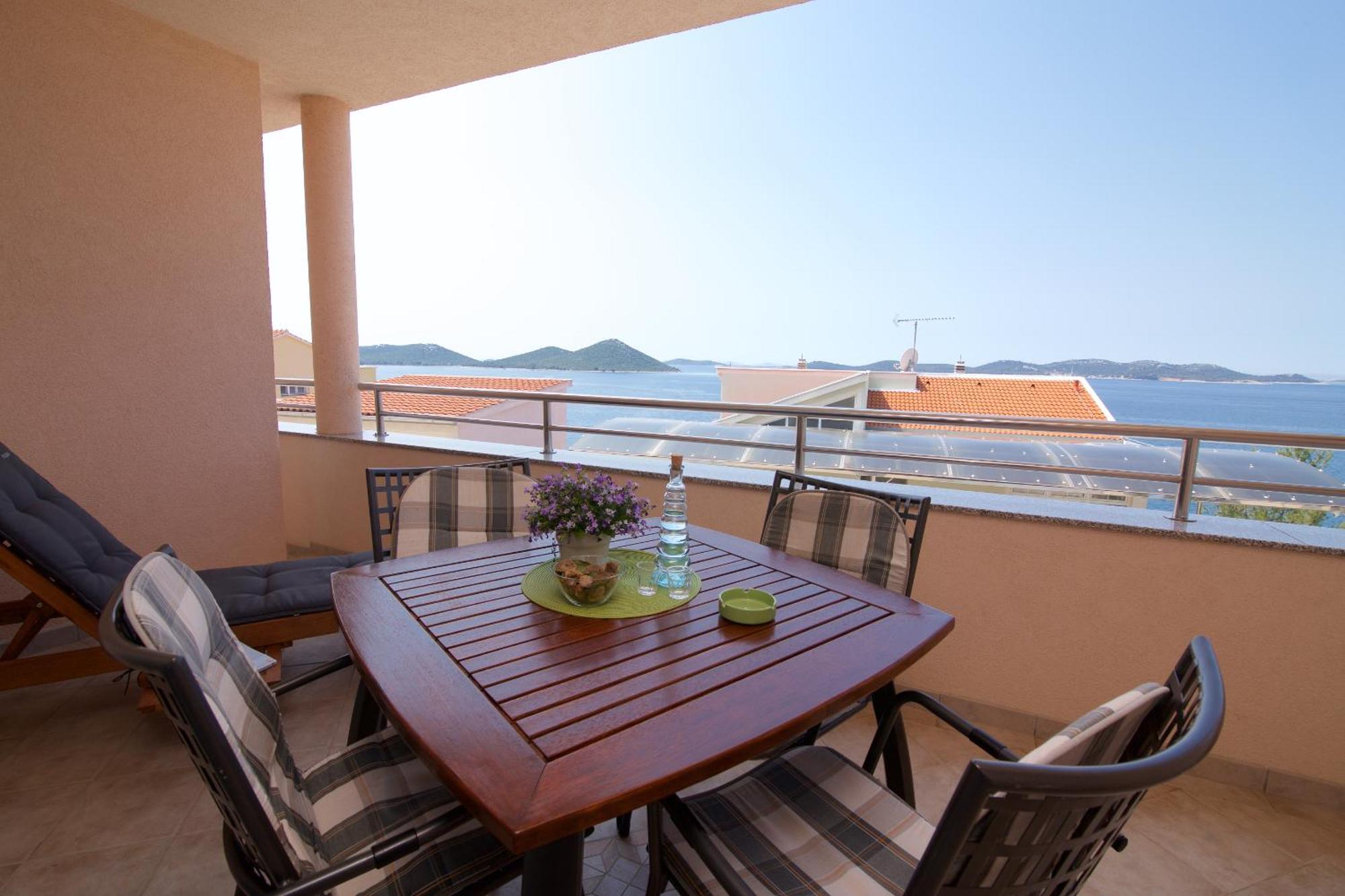 Lea Apartments Drage Oda fotoğraf